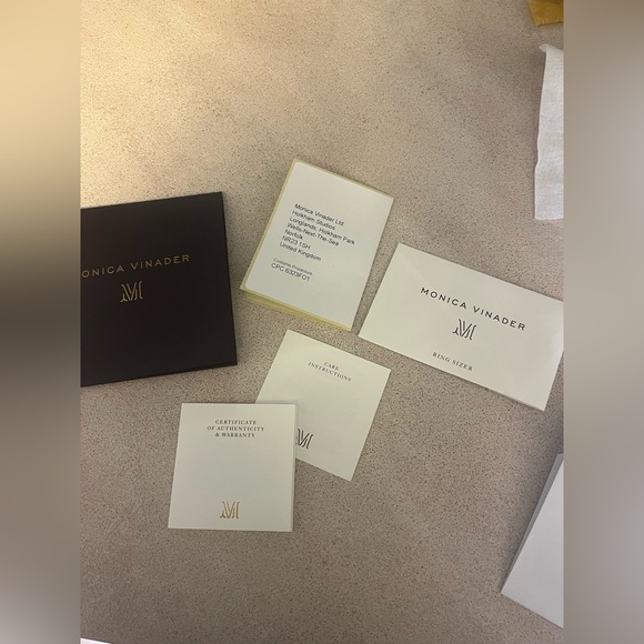 MONICA VINADER ROSE GOLD VERMEIL ALPHABET PENDANT “I” WITH 24” ROSE GOLD CHAIN - Picture 7 of 9